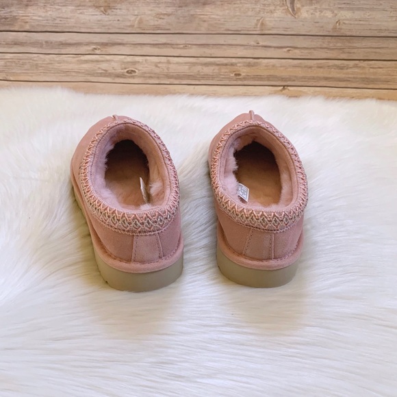 UGG Tasman Slippers For Outdoor/Indoor Use - Picture 5 of 7